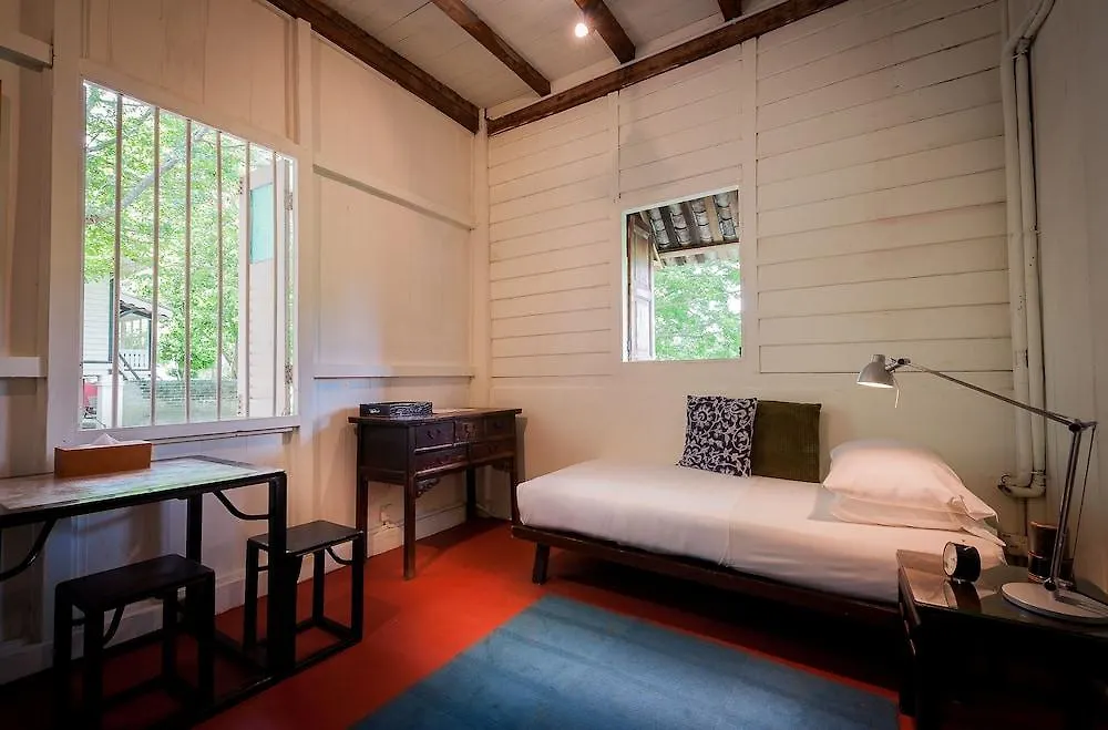 Bon Ton Antique Wooden Villas Pantai Cenang  Malesia